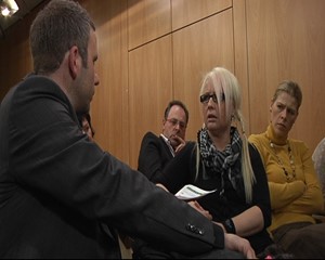 Kurzfilmpremiere und Diskussionsrunde zum Thema STALKING 