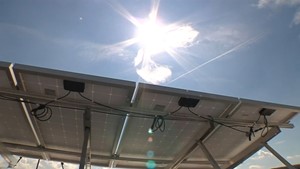 Jena.TV: Gr��te Photovoltaikanlage Jenas in Betrieb genommen
