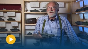Kettenfahrzeug-Miniaturen in Ulis Panzermuseum  