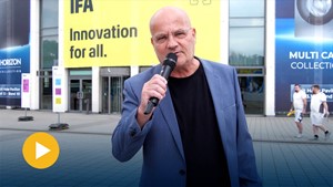 Wolf-Ingo Kiwitz pr�sentiert die September-Ausgabe von �Deutschland lokal�